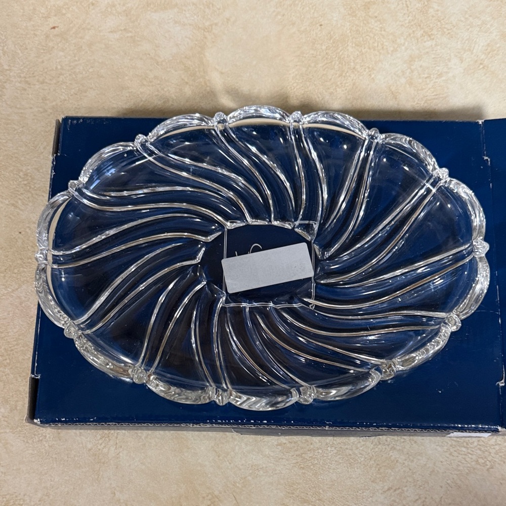 Mikasa Clear Crystal Swirl Serving Platter
